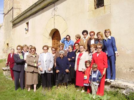 MUJERES EL DIA DE SANTA AGUEDA